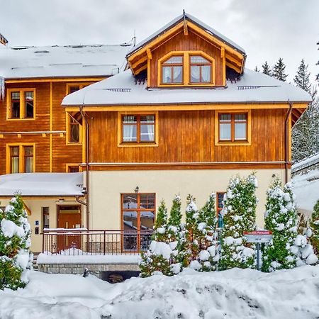 Apartamenty Royal Aparts - Willa Jozefina Chill & Vibes シクラルスカ・ポレンバ エクステリア 写真